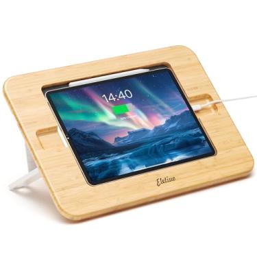 Imagem de ELETIUO Suporte para tablet de bambu, ajustável em vários ângulos com carregador sem fio e compartimento para cabo, dobrável e portátil para desenho, compatível com dispositivos de 24,6 a 28 cm