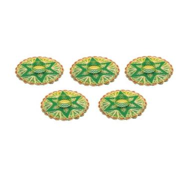 Imagem de Conjunto de 5 tapetes decorativos Rangoli com suporte de vela em T para festivais tradicionais indianos de ano novo, decorações de decoração de ano novo, feito de bordos dourados para ideia de