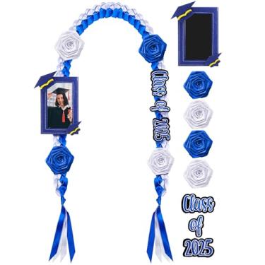 Imagem de Zeyune Conjunto de decoração de formatura Leis de fita de formatura com alfinetes de flores Class of 2025 Remendos bordados Grad Felt Photo Frame Grad Gifts for Him Her Graduates Party Accessories