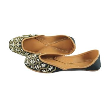 Imagem de Indian Marketplace Sapatilhas femininas tradicionais bordadas, pretas com enfeites dourados, Preto e dourado, 37