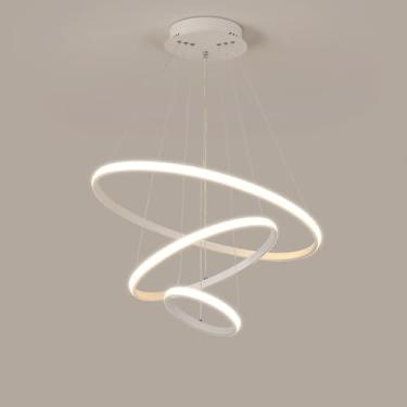 Imagem de YQSLQZZ Luzes pendentes modernas para sala de jantar com 3 anéis sobre mesa de jantar, luminária pendente linear de 3 cores variáveis de temperatura de 60 W para sala de estar e quarto