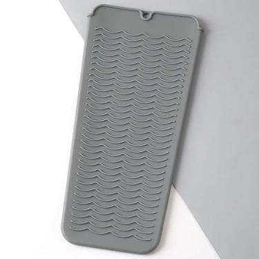 Imagem de Tapete de silicone resistente ao calor e suporte para ferramentas de cabelo, modelador de cachos e tapete de chapinha, estojo portátil de viagem e protetor de bancada para ferramentas de estilo de
