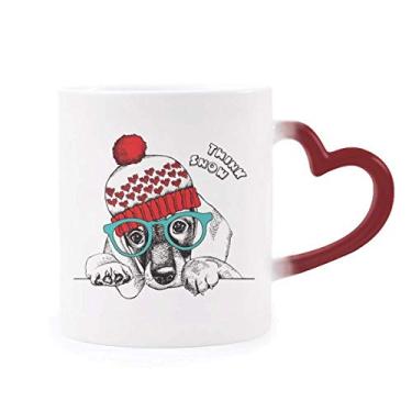 Imagem de Roupa de cachorro adorável ilustração em aquarela sensível ao calor, caneca de grés que muda de cor vermelha