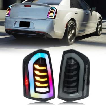 Imagem de glistuning Conjunto de luzes traseiras de LED compatível com Chrysler 300 300C 2011-2014 acessório de luzes traseiras de seta de animação de inicialização [Não serve para 2015-2020]