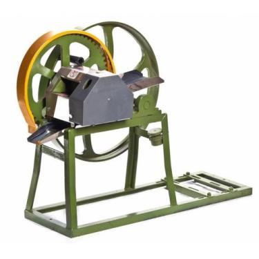 Imagem de Engenho Para Cana B200  Rolete em Inox  Sem motor  Botini  Botimetal -