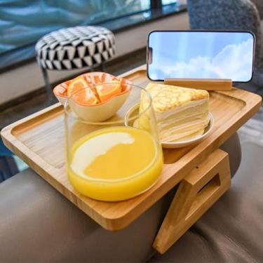 Imagem de Bandeja de braço de sofá, mesa de apoio de braço de sofá com clipe de madeira com suporte de telefone de 360°, bandejas dobráveis de braço de sofá, mesas de sofá para lanches, bebidas e controles