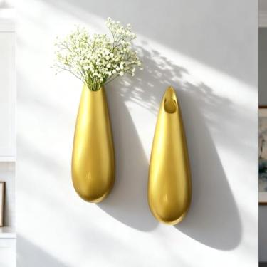 Imagem de Pacote com 2 vasos de cerâmica GDSZJLJ clássicos, vasos de parede dourados para pendurar flores, decoração minimalista universal para casa e presentes