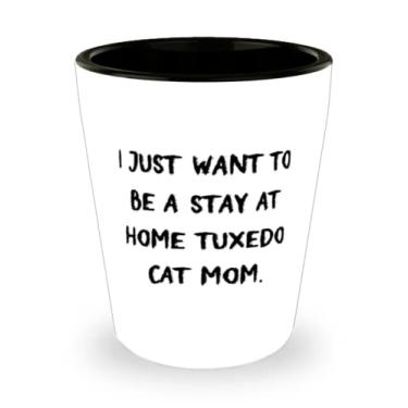 Imagem de I Just Want to Be a Stay at Home Smoking Cat Mom Copo de shot para gatos de smoking, presente épico para gatos de smoking