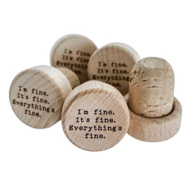Imagem de Rolha de garrafa de vinho personalizada - "I'm fine It's Fine Everything's Fine" - 5 peças rolha em T de madeira gravada em cortiça real lembrancinha de casamento presente de chá de panela selagem