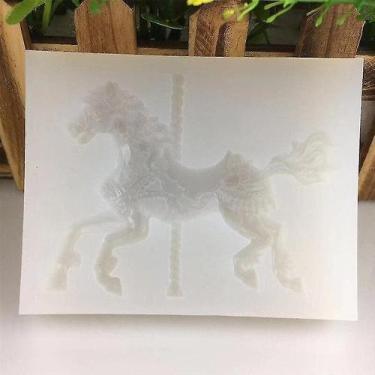 Imagem de Moldes de panelas de bolo novo molde de gesso em forma de carrossel 2p