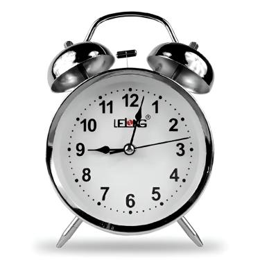 Imagem de Relógio Despertador de Mesa LED Retrô Analógico Prateado - Estilo Clássico e Funcionalidade Moderna