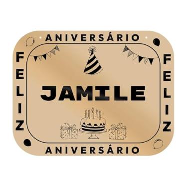 Imagem de Placa Feliz Aniversário Jamile em MDF, 19x14 cm, com 2 Furos para Pendurar