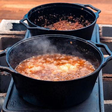 Imagem de Caçarola Artesanal Tampa Metálica Panela Mineira 50cm 26L