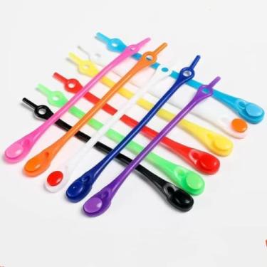 Imagem de 12 cadarços de silicone sem amarração - estilo universitário, leve, fácil de lavar para tênis, cor aleatória