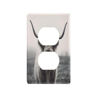 Imagem de Blueangle Placa de parede Highland Cow Duplex Outlets, tamanho padrão, placas de cobertura de tomada elétrica de 1 gangue para decoração de quarto de escritório em casa, 4,53 x 2,76 polegadas (555)