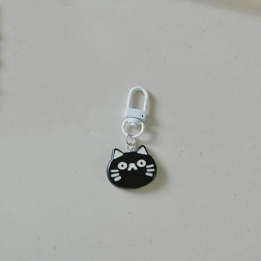 Imagem de Chaveiro de desenho animado preto e branco gato comendo peixe - Mini gatinho pequeno peixe, mochila, chaveiro - pingente de chaveiro de carro, Branco 1, P