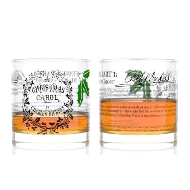 Imagem de Well Told Conjunto de 2 copos de pedras de literatura clássica - "A Christmas Carol" de Charles Dickens - Presente de vidro de uísque à moda antiga para amantes de livros (325 ml)