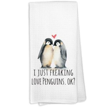 Imagem de KTYHD Toalhas de mão para decoração de presentes de banheiro de pinguim de inverno - I Just Freaking Love Toalhas de cozinha pinguins, toalhas de mão de banheiro de animais de lontra de inverno