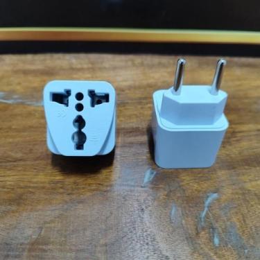 Imagem de Adaptador De Tomada Universal Padrão Europeu UK Para Brasileiro Bivolt