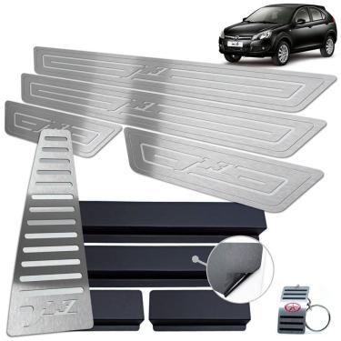 Imagem de Soleira Com Descanso Jac J3 2010 A 2015 Prata Baixo Relevo