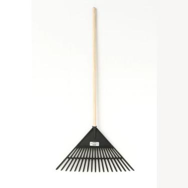 Imagem de Vassoura Jardim Plástica Preta 22 Dentes com Cabo - Gerplast