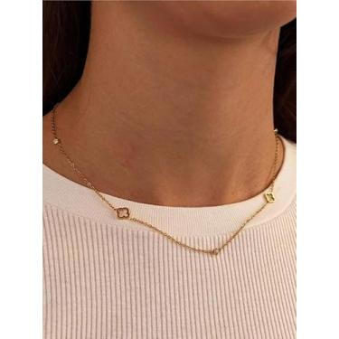 Imagem de Colar de aço inoxidável dourado para mulheres, pingente de zircônia de trevo de três folhas delicado com design de recorte intrincado, joia elegante para o dia a dia presente para ela