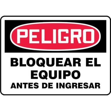 Imagem de Bloqueie o equipamento antes de entrar OSHA Danger Placa bilíngue espanhol/inglês, alumínio 17,8 cm x 25,4 cm, feita nos EUA - AccuformNMC, SHMLKT106VA