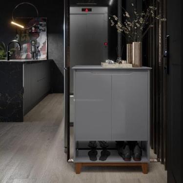 Imagem de Rack + Painel MIR 1.80m Tampo e Base Encabeçados em MDP 2 Portas com Dobradiças Pintura UV: Amadeirada Acabamento em Alto Relevo e Rodízios Cor Off White/Cumaru