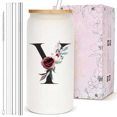 Imagem de Presentes personalizados para mulheres, copos de vidro de monograma fofos com tampas e canudos, xícara de café gelado inicial, caneca de carta personalizada, presentes de dia das mães para esposa,