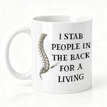 Imagem de SRWNFOS Caneca de café I Stab People In The Back For A Living, caneca de cerâmica sarcasmo humor para anestesia, presentes de formatura de aniversário para anestesista, presentes de escritório
