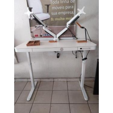 Imagem de Mesa Com Regulagem De Altura Elétrica Elements Musa Branca e Braços ar