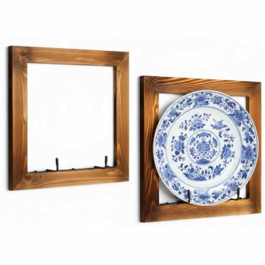 Imagem de Yalikop 2 conjuntos de ganchos de placa, suportes de exibição de placa de madeira montados na parede, moldura rústica de madeira maciça queimada com ganchos de metal preto para pratos, travessas e