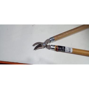 Imagem de Tesoura Corta Galho 27 Polegadas Famastil