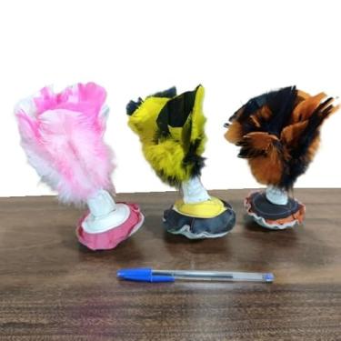 Imagem de Kit Com 3 Petecas Artesanais Penas Tingidas 17x11cm 31g COD6