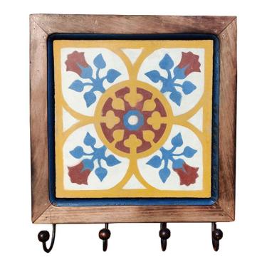 Imagem de Cabideiro Em Madeira Com Ladrilho Hidráulico Porta Chaves Roupas Bolsas Ladrilho B4