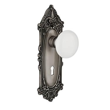 Imagem de Nostalgic Warehouse Placa vitoriana com puxador de porcelana branca de fechadura, passagem - 6 cm, estanho antigo