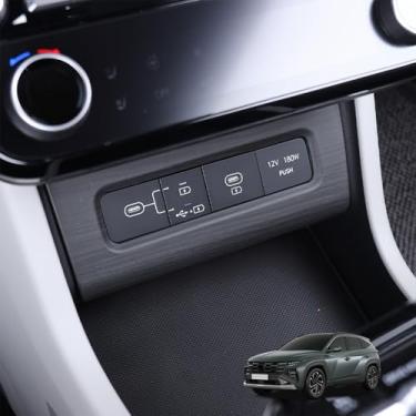 Imagem de Porta USB interior do carro carregador moldura acabamento compatível com acessórios Hyundai Tucson 2025 2026 (grão de madeira)