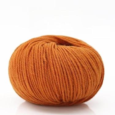 Imagem de Bolas de fio de lã premium para tricô e crochê à mão - fio de artesanato macio para suéteres, chinelos, chapéus e projetos (laranja)