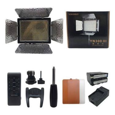Imagem de Iluminador de LED Yongnuo YN300 III  300 LEDs Bicolor com Bateria NPF9