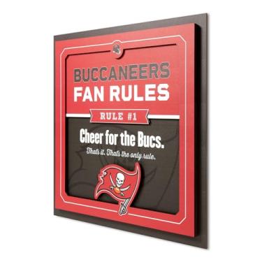 Imagem de YouTheFan Arte de parede oficialmente licenciada NFL Tampa Bay Buccaneers Fan Rules, várias camadas, arte humorística da equipe, lema de fã de esportes, mostra regras engraçadas, decoração interna