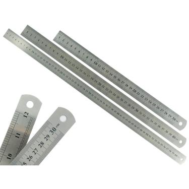 Imagem de Kit Com 3 Réguas Metal Leve De Aço Inoxidável Tamanho 30 40 e 60 cm Marcação Baixo Relevo Escolar Escritório Engenheiro
