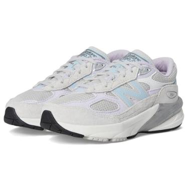 Imagem de New Balance Tênis infantil 990 V6 com cadarço, Matéria cinza/lavanda brilhante, 16