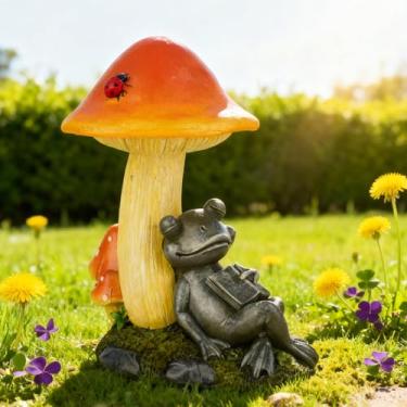 Imagem de dojune Estátua de cogumelo de jardim movida a energia solar com sapo de leitura, luz decorativa ao ar livre, resina pintada à mão, liga/desliga automático (cinza)