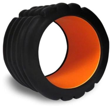 Imagem de Mini Rolo de Liberação Miofascial Acte Sports com Ranhuras Preto e Laranja para Alívio...