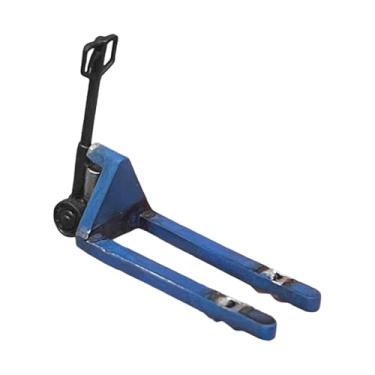 Imagem de harayaa Miniatura de paleteira em escala 1/64 para dioramas de reparo automotivo, ornamento decorativo, miniatura de empilhadeira com mesa para jardim de, Azul