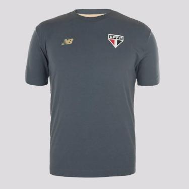 Imagem de Camisa New Balance São Paulo Viagem 2025 Cinza-Masculino