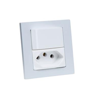 Imagem de Espelho Duplo Reto 1 Tomada 10A 1 Interruptor COR:BRANCO