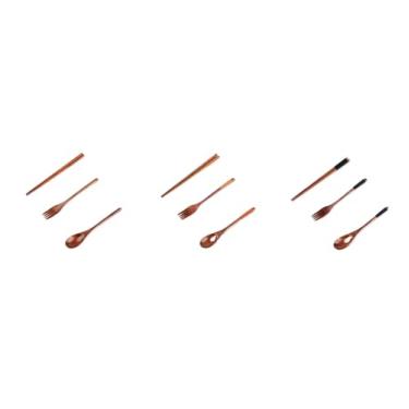 Imagem de Talheres de garfo de colher e pauzinhos