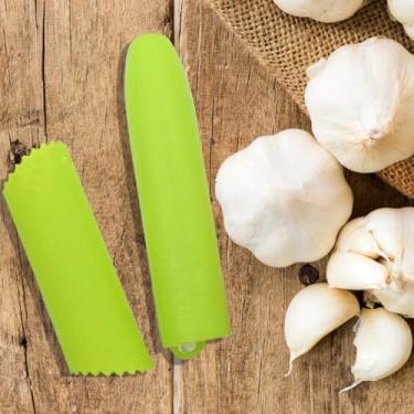Imagem de Descascador de alho de silicone, 2 peças, rolo de alho verde, contém duas especificações: design de vedação inferior e design de bolinhas de parede interna, com orifícios para pendurar, fácil de