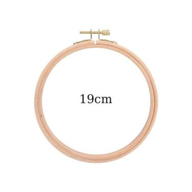 Imagem de Bastidor de Madeira para Bordado Nurge com Tarracha 19cm